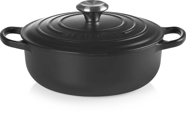 Le Creuset Sauteuse Signature Aus Gusseisen In Schwarz 1