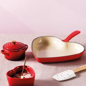 Le Creuset Mini Cocotte Mit Herzknopf In Kirschrot 16