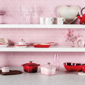 Le Creuset Herzbräter Aus Gusseisen Mit Herzgriff In Shell Pink 21