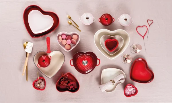 Le Creuset Mittlere Kochkelle Craft Hearts 5