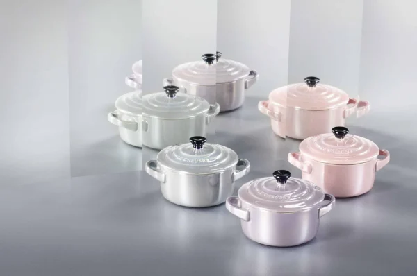 Le Creuset Mini Cocotte In Creme Metallic 5